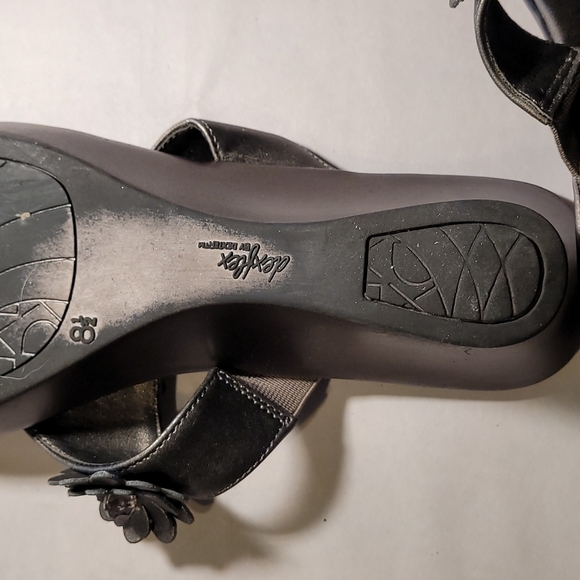 Women's Dexflex by Dexter Sandals - Picture 7 of 9